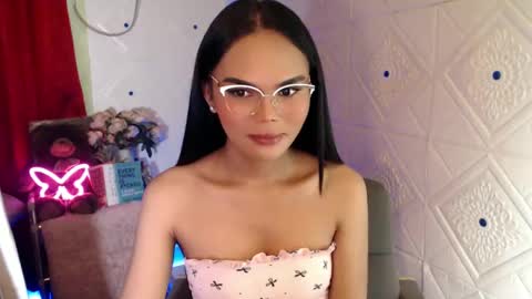 CathCathy online show from January 2025 06:46:01 PM