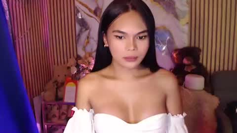 Snapshot of itgirl_cathy chatting on October 2025 04:24:01 AM CathCathy online show from October 2025 04:24:01 AM