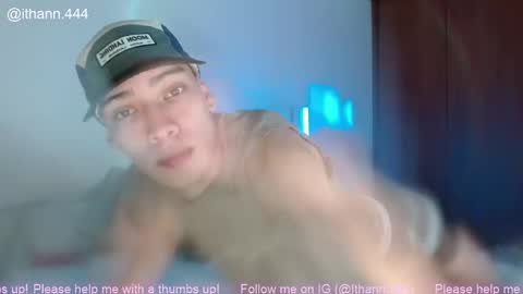 Snapshot of ithan_rose chatting on November 2025 06:18:02 AM Ithan online show from November 2025 06:18:02 AM