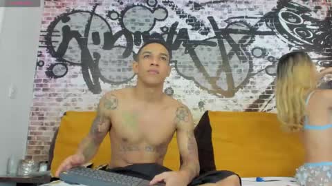 Miley hurtado online show from March 2025 01:04:01 PM