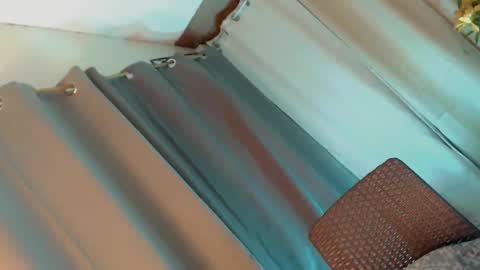 Snapshot of itsapril99913551 chatting on December 2025 06:59:02 PM April online show from December 2025 06:59:02 PM