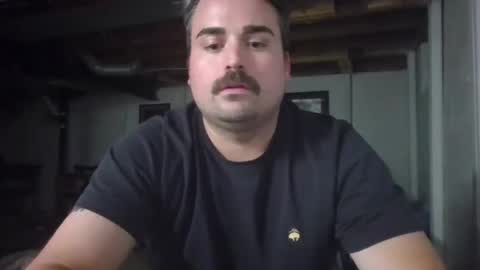 Snapshot of itsavibeouthere chatting on November 2025 05:43:02 AM itsavibeouthere online show from November 2025 05:43:02 AM