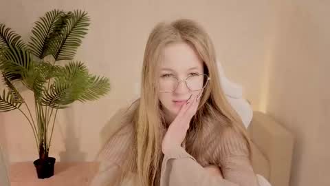 itsbellabonna online show from November 2025 02:13:02 AM