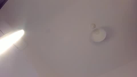 Isabella online show from November 2025 08:14:02 AM