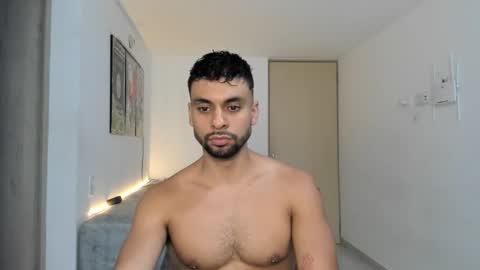 Snapshot of itsgeo1111 chatting on November 2025 09:43:02 PM CALL ME GEO online show from November 2025 09:43:02 PM