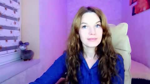 Snapshot of itslunaday chatting on October 2025 06:37:01 PM itslunaday online show from October 2025 06:37:01 PM