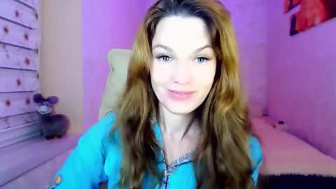 Snapshot of itslunaday chatting on October 2025 05:57:02 PM itslunaday online show from October 2025 05:57:02 PM