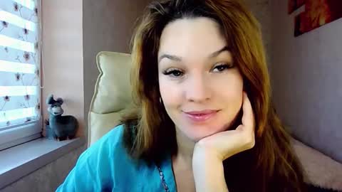 Snapshot of itslunaday chatting on October 2025 11:44:01 AM itslunaday online show from October 2025 11:44:01 AM