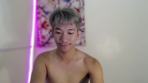 Snapshot of itsme_cxhennn chatting on November 2025 09:14:01 PM itsme_cxhennn online show from November 2025 09:14:01 PM