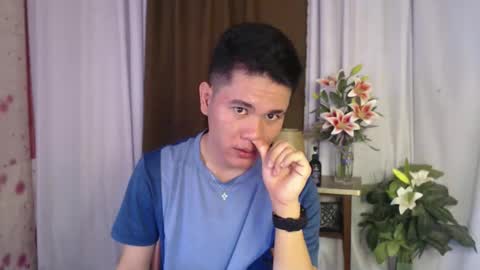 Snapshot of itsme_kent chatting on November 2025 10:16:01 AM kenneth online show from November 2025 10:16:01 AM