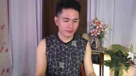 Snapshot of itsme_kent chatting on November 2025 10:37:01 AM kenneth online show from November 2025 10:37:01 AM