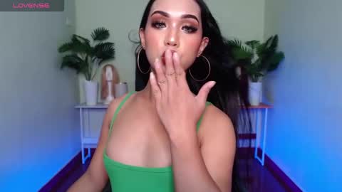 Snapshot of itsmesofiaa69 chatting on October 2025 11:52:02 AM Sofia online show from October 2025 11:52:02 AM