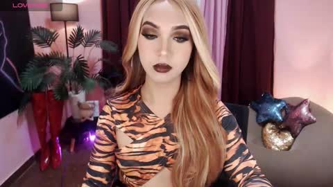 Snapshot of itsmesofiaa69 chatting on November 2025 06:29:01 PM Sofia online show from November 2025 06:29:01 PM