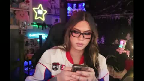 Snapshot of itsnickibabyy chatting on January 2025 02:19:02 AM Nicki Foxx online show from January 2025 02:19:02 AM