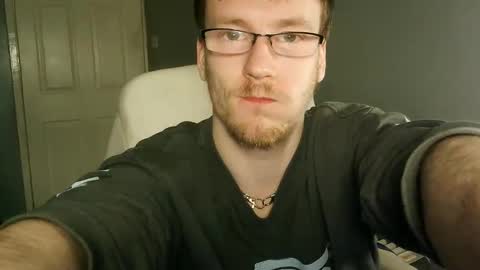 Snapshot of itsnotliam834 chatting on October 2025 02:28:02 AM itsnotliam834 online show from October 2025 02:28:02 AM