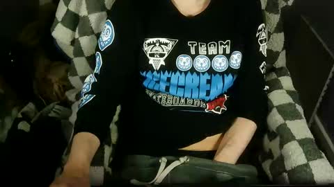 Snapshot of itsnotliam834 chatting on November 2025 01:27:02 AM itsnotliam834 online show from November 2025 01:27:02 AM