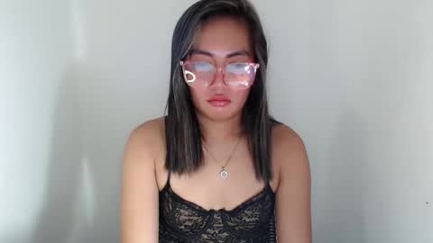 Snapshot of itsurgil_kloeh chatting on November 2025 07:08:02 PM itsurgil_kloeh online show from November 2025 07:08:02 PM