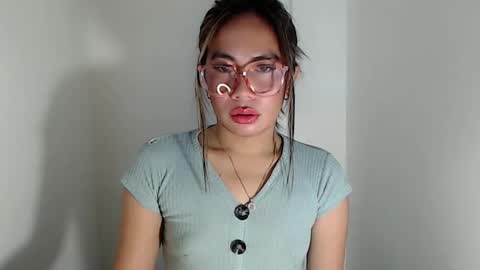 Snapshot of itsurgil_kloeh chatting on November 2025 03:06:01 AM itsurgil_kloeh online show from November 2025 03:06:01 AM