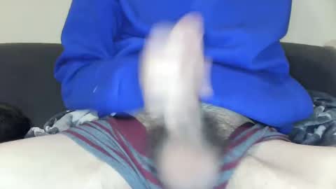 Snapshot of iuuuf2 chatting on February 2025 04:15:01 AM Iuuuf2 or Samel online show from February 2025 04:15:01 AM