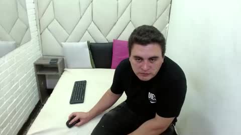 Snapshot of ivan_sexyx chatting on December 2024 08:09:02 AM Ivan M online show from December 2024 08:09:02 AM