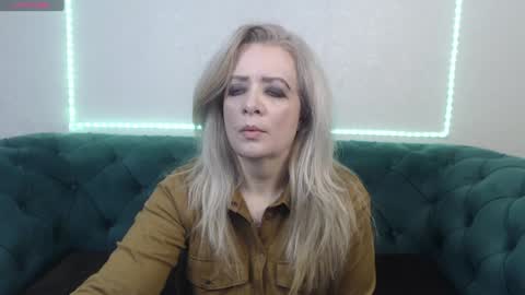 ivanacharm online show from December 2024 04:27:02 AM