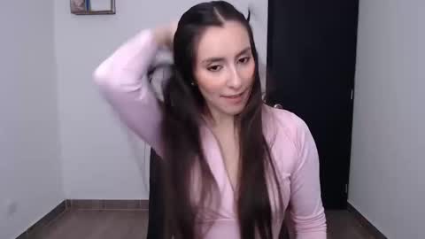 Snapshot of ivanna_angel chatting on September 2025 03:05:01 PM Ivanna angel online show from September 2025 03:05:01 PM