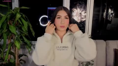 Snapshot of ivanna_west chatting on October 2025 10:13:01 AM Ivanna West online show from October 2025 10:13:01 AM