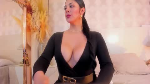 Ivannaanggel online show from November 2025 02:06:01 PM