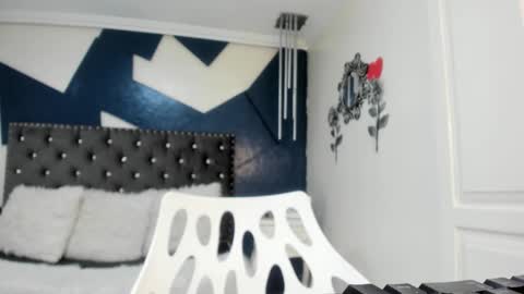 Ivet  online show from October 2025 03:04:02 AM