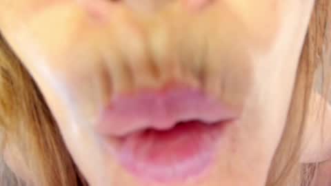 IVETTE online show from January 2025 05:05:02 PM
