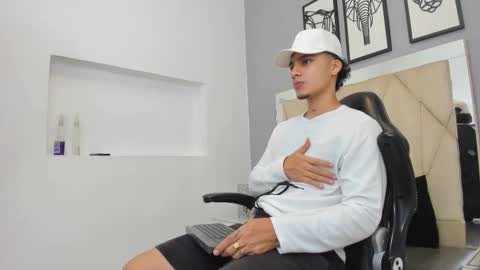 Snapshot of ivo_beischel chatting on October 2025 04:55:01 AM Ivo Beischel online show from October 2025 04:55:01 AM