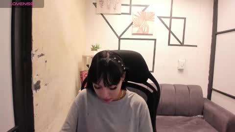 Snapshot of ivonneprince chatting on October 2025 12:57:02 PM ivonneprince online show from October 2025 12:57:02 PM
