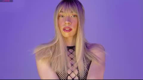 Ivonny online show from December 2025 03:23:01 AM