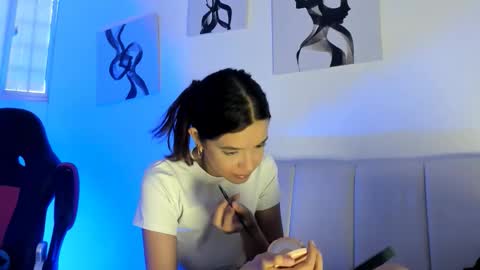 ivy_and_joseph online show from November 2025 01:33:01 PM