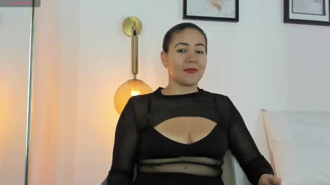 Snapshot of ivyblackk chatting on November 2025 02:27:02 PM Ivy online show from November 2025 02:27:02 PM