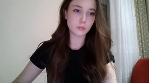 Snapshot of ivyfeel chatting on October 2025 04:27:02 PM ivyfeel online show from October 2025 04:27:02 PM