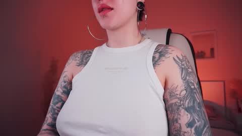 IVY - Follow me 3 online show from February 2025 07:53:02 AM