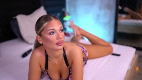 IvyRowa online show from January 2025 07:29:02 PM