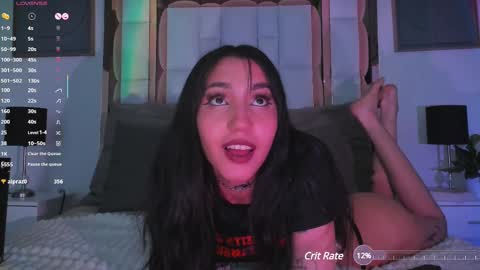 Ivy Pierce  online show from March 2025 03:20:01 PM