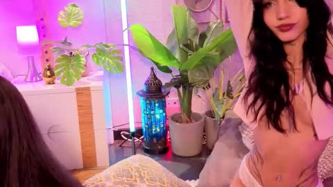 Ivy Pierce  online show from September 2025 05:39:02 AM
