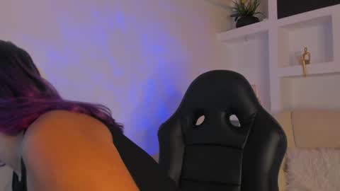 Leja  online show from January 2025 11:46:01 AM