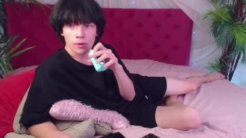 Maxim online show from December 2024 04:31:02 AM