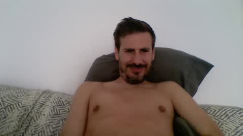 Snapshot of iyoperro chatting on October 2025 09:05:02 AM Casandro online show from October 2025 09:05:02 AM