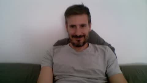 Snapshot of iyoperro chatting on October 2025 11:09:02 AM Casandro online show from October 2025 11:09:02 AM