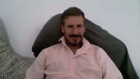 Snapshot of iyoperro chatting on October 2025 09:42:02 AM Casandro online show from October 2025 09:42:02 AM