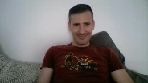 Snapshot of iyoperro chatting on October 2025 12:17:02 PM Casandro online show from October 2025 12:17:02 PM