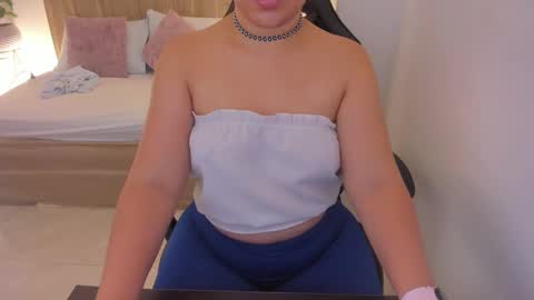 Iza online show from February 2025 06:40:01 AM