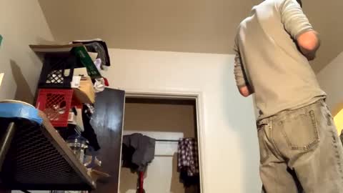 Snapshot of j_boogie_mane chatting on December 2024 12:41:02 AM j boogie online show from December 2024 12:41:02 AM