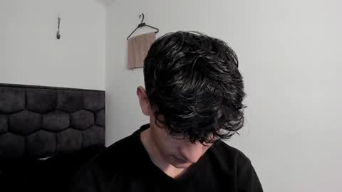 Noah online show from January 2025 12:59:02 PM