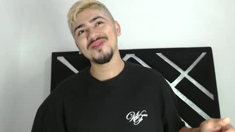 Jack online show from October 2025 03:43:01 PM